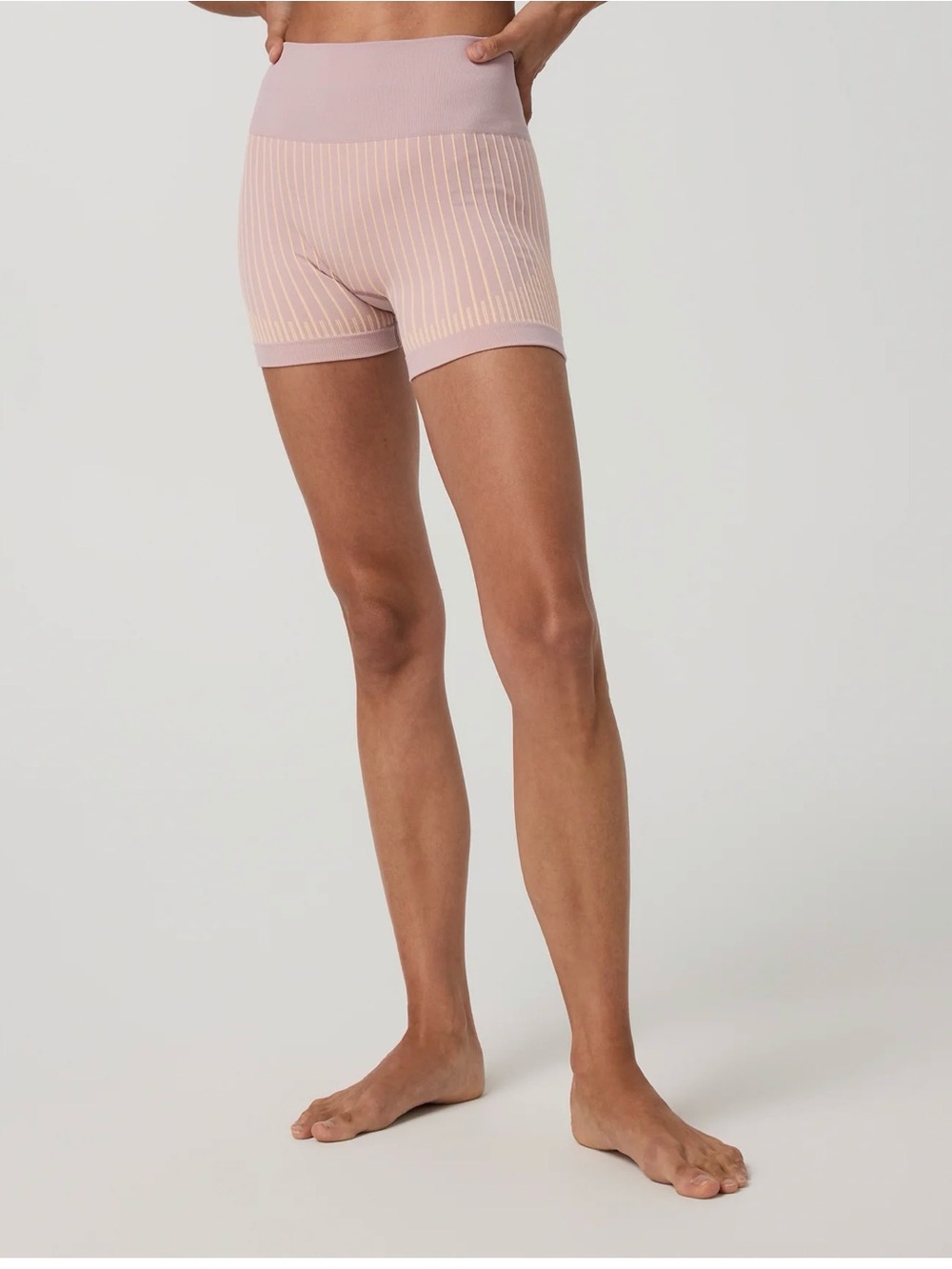 Vuori Pink Ribbed Bike Shorts - Picture 2 of 6
